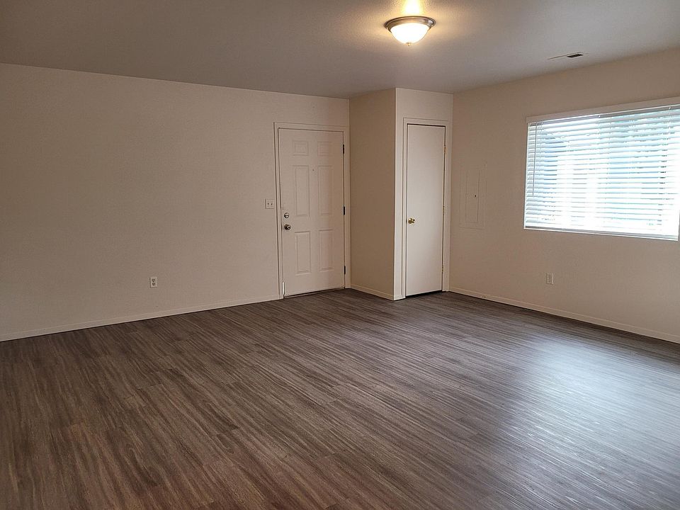 1st image of 8511 Locust Ave E #45f836e28