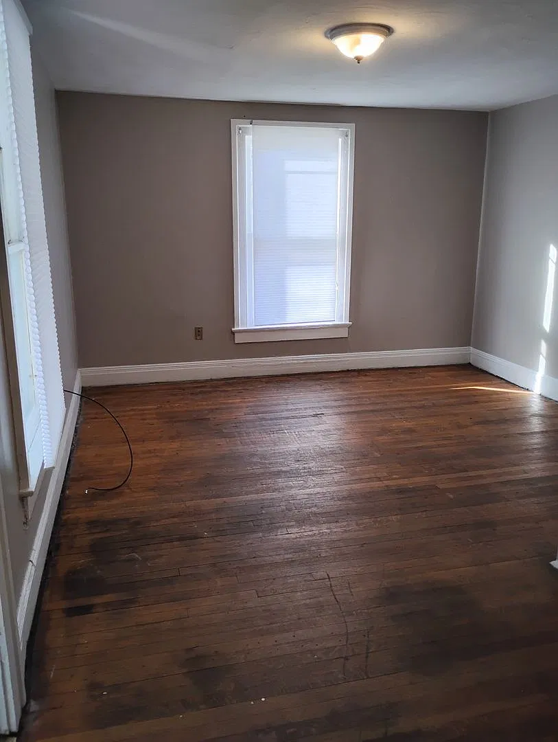 809 Cincinnati — Photo 4