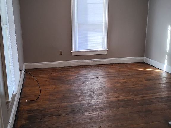 4th image of 809 Cincinnati St #3