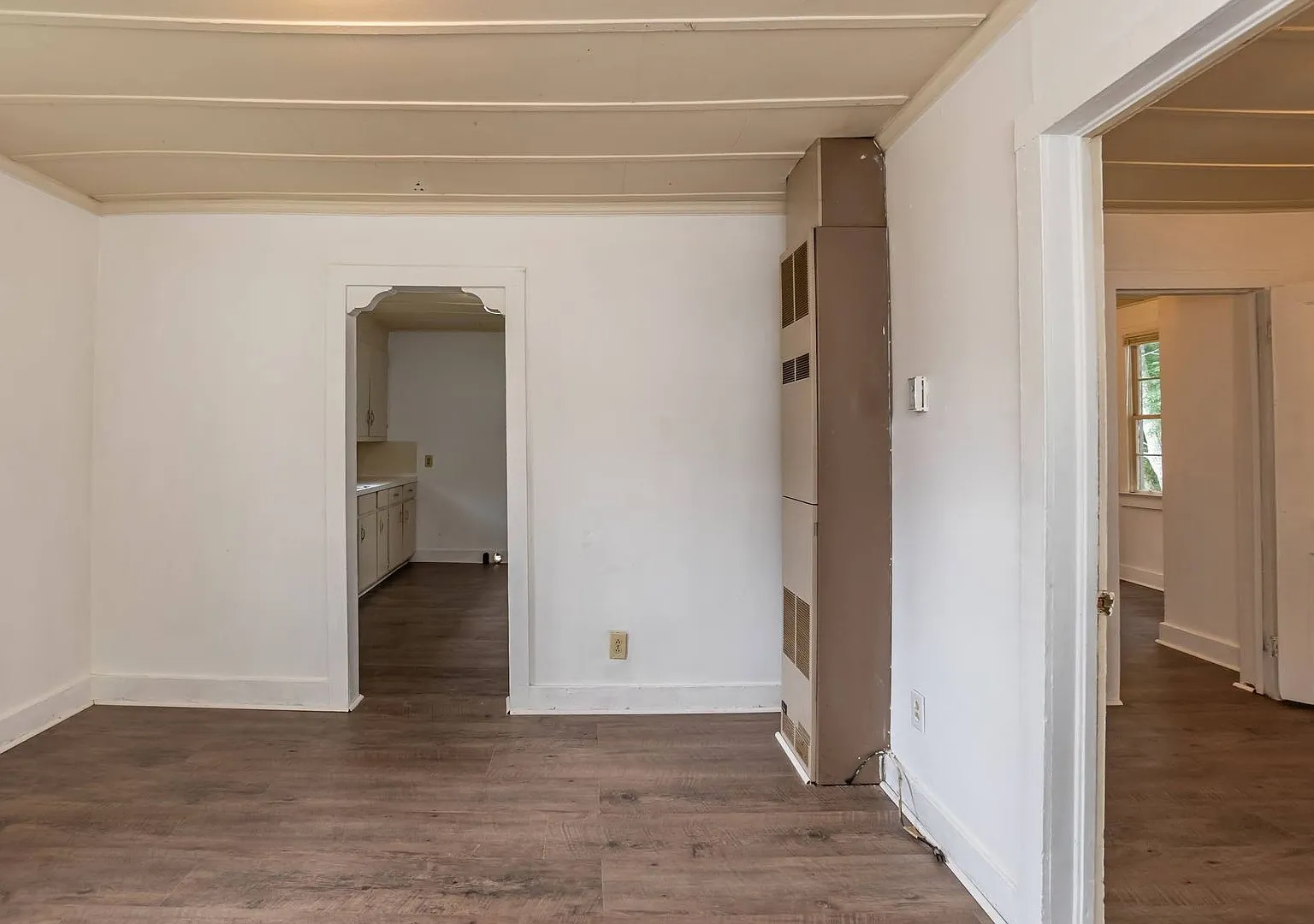 Two bedroom Home! — Photo 4