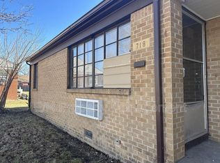 718 S Hunter St, Wichita, KS 67207