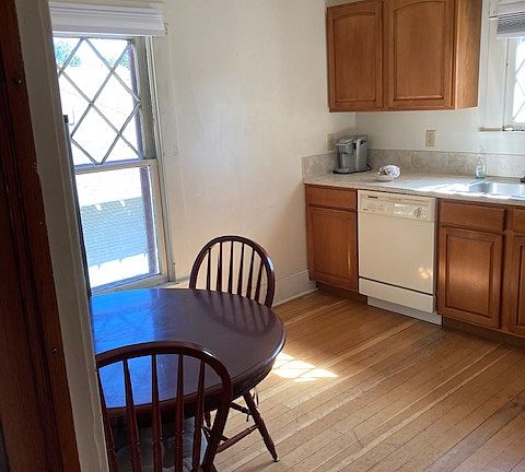 3rd image of 501 S Townsend Ave #B