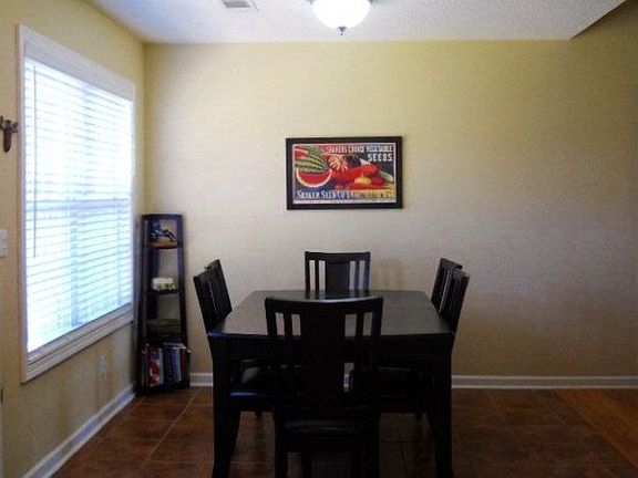 5th image of 603 Kyra Dr