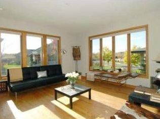 3404 John Muir Dr, Middleton, WI 53562