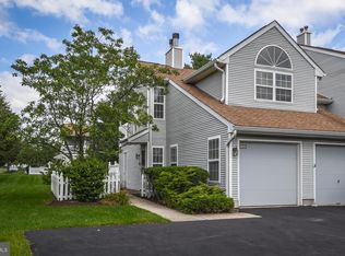 605 Cedar Hollow Dr, Yardley, PA