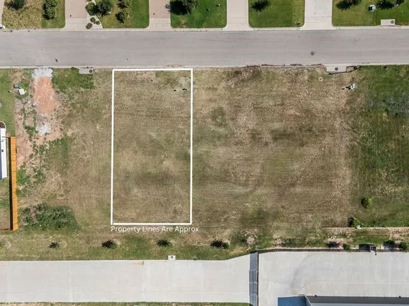 9932 Bridlewood Ln, Waco, TX 76708