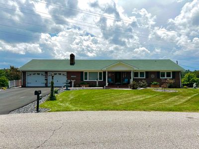 310 Summit Ridge Rd, Christiansburg, VA, 24073
