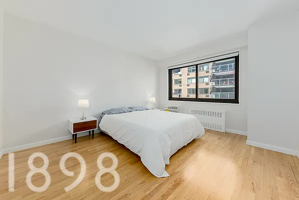 Rented by A&E Real Estate Management | media 15