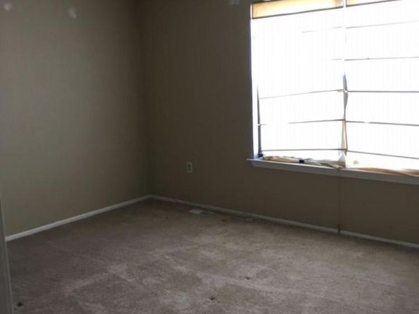 3 Kirby Ln #3