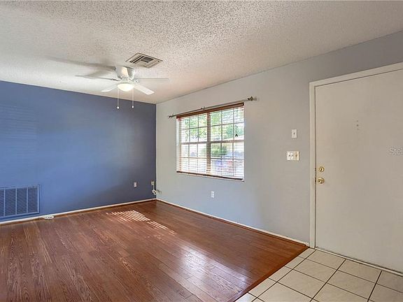 5th image of 2360 E Orangehill Ave