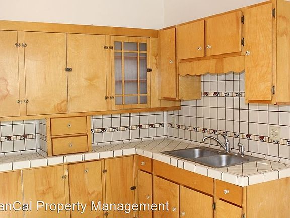 2nd image of 1560 McAllister St APT 11
