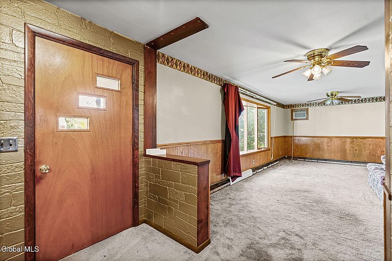 5th image of 1039 Bill Road
