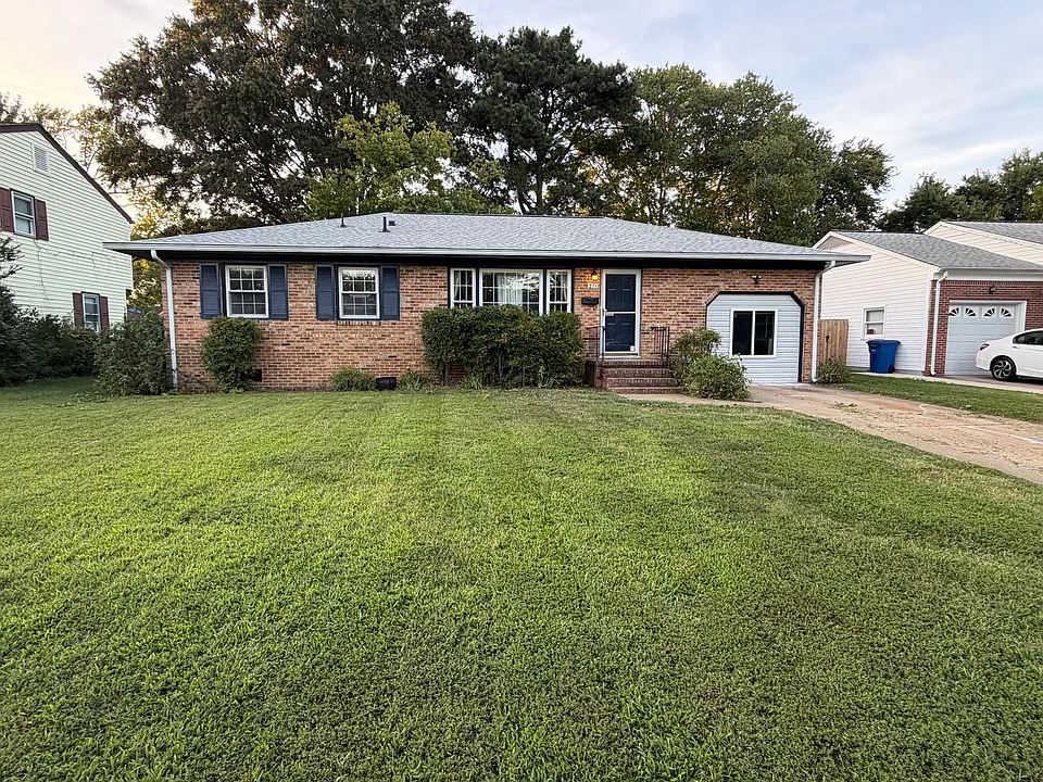 271 Exeter Rd