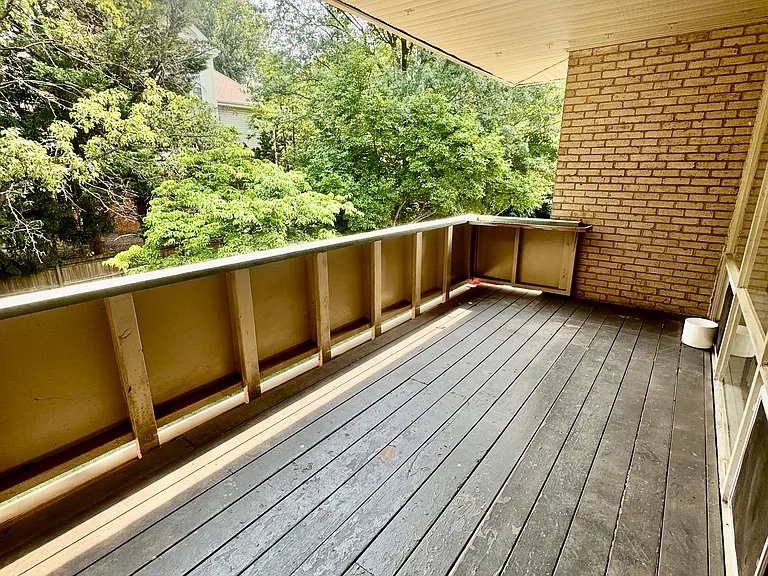 138 Birch St #C1 — Photo 5