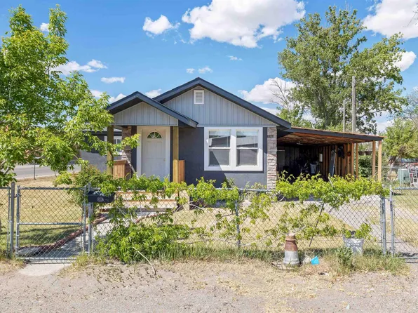 102 E 6th St, Rupert, ID 83350