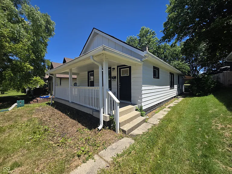2137 Napoleon St — Photo 2