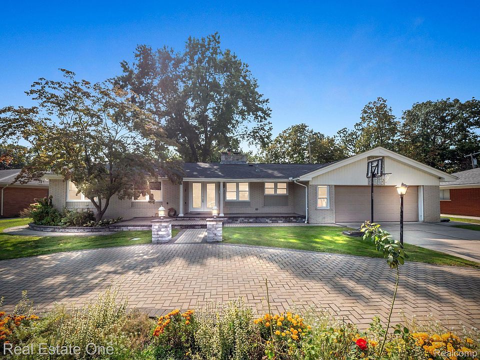 1st image of 6309 University Dr