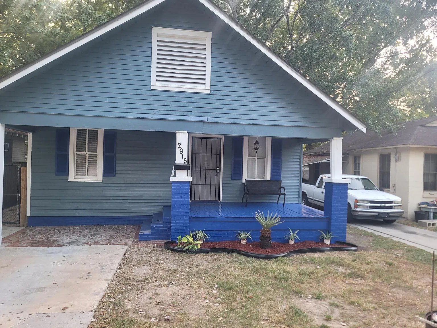 2 bed, 1000 sqft, $950 — Photo 1
