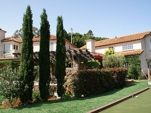 Bocce' Ball Court