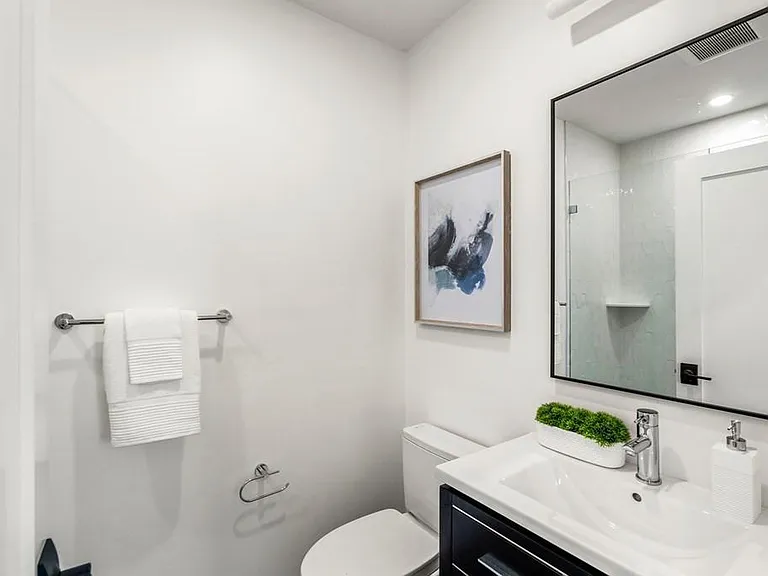 57 Saratoga St #5 — Photo 12