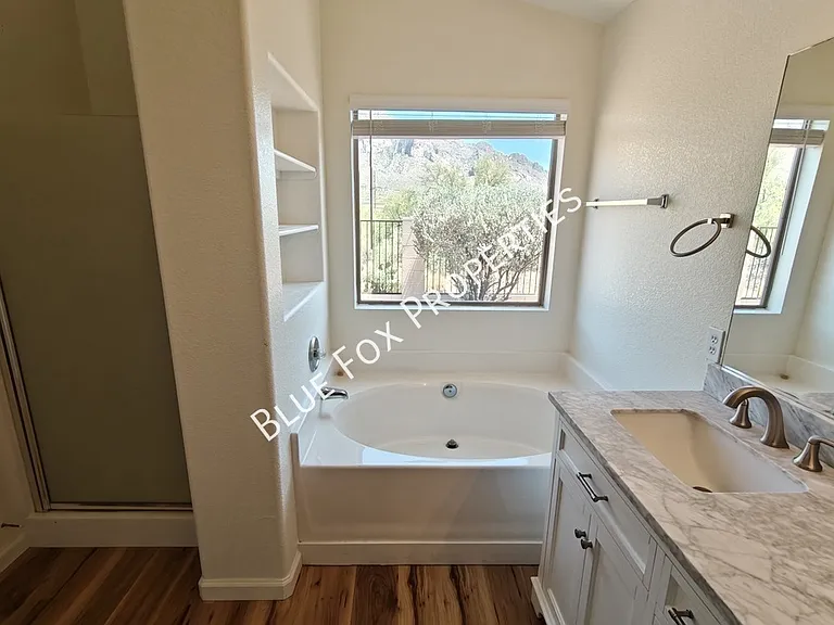 600 E River Walk Dr — Photo 16