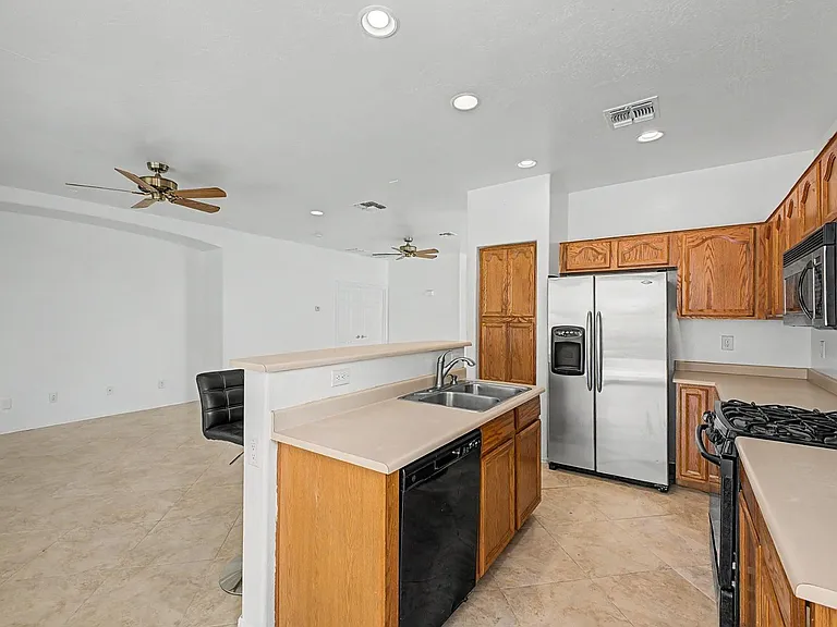 15235 W Windward Ave — Photo 14