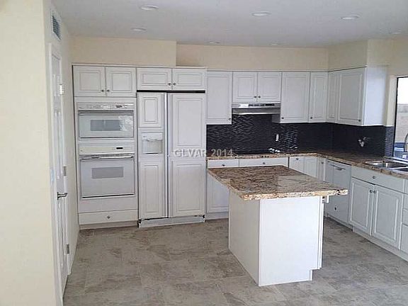 4th image of 1014 Bel Air Cir