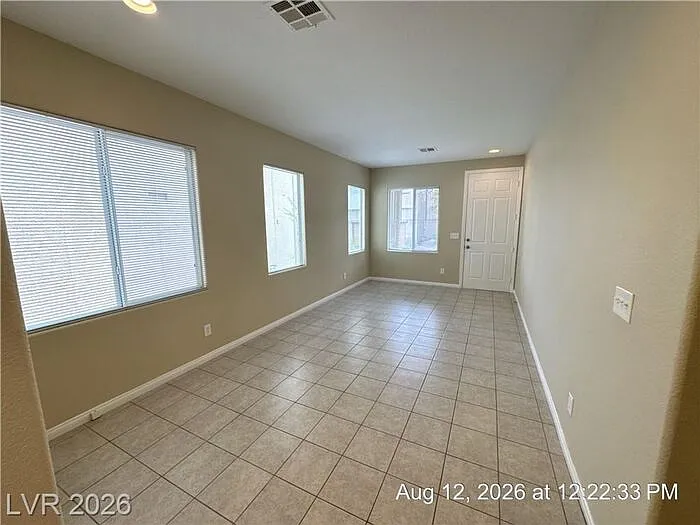 8412 Lucero Ave — Photo 5