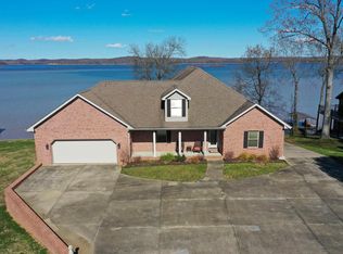 72 John Downs Ct, New Concord, KY 42076