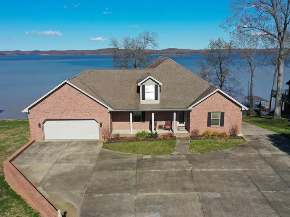 72 John Downs Ct, New Concord, KY 42076