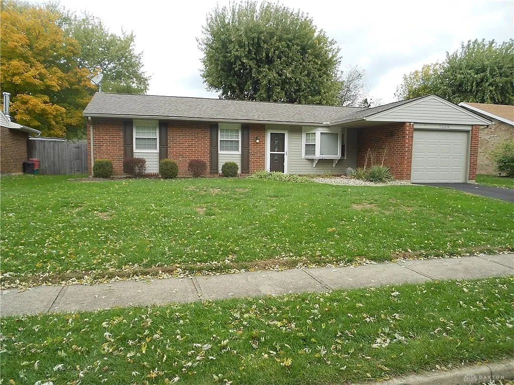 1224 Massachusetts Dr photo 1
