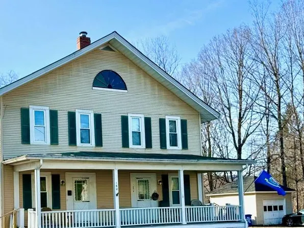 160 Central St #A, Northfield, VT 05663