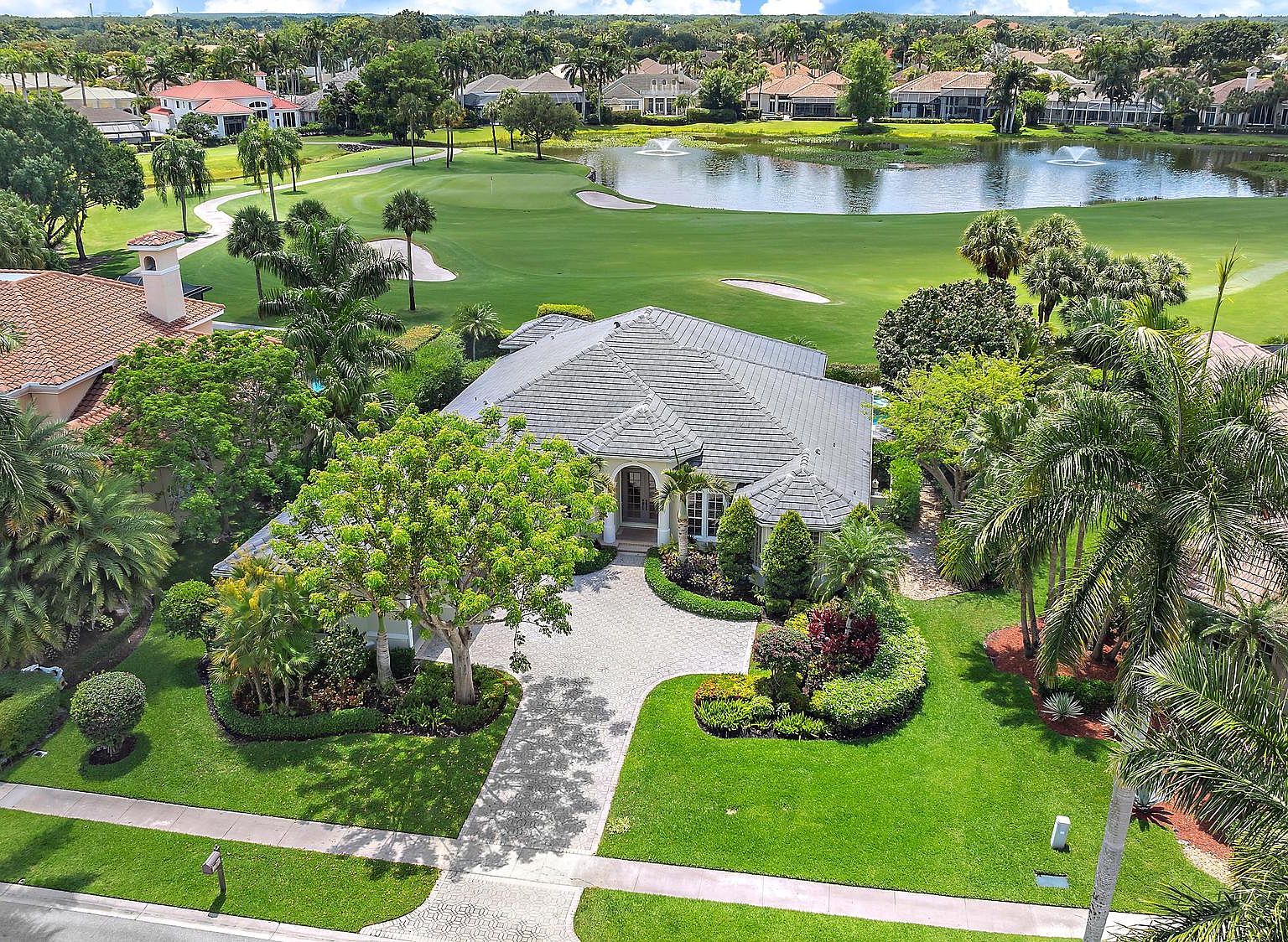 8551 Egret Lakes Lane