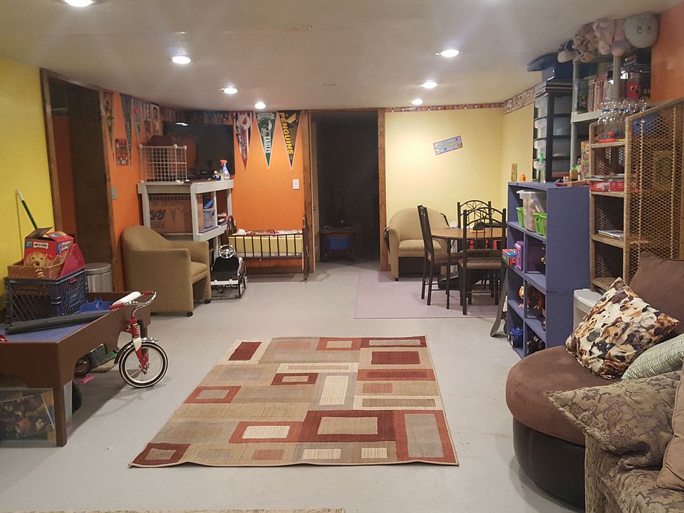 Rec/play room