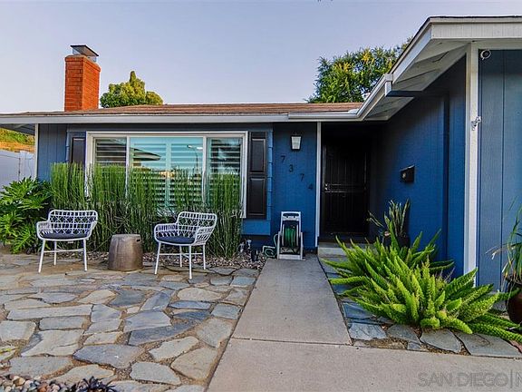 4th image of 7374 Laura Ct