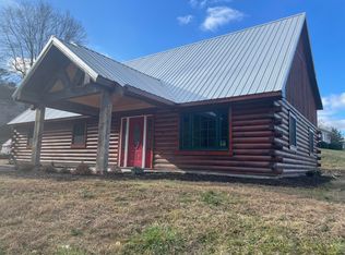 3020 S Pitzer Ridge Rd, Covington, VA 24426