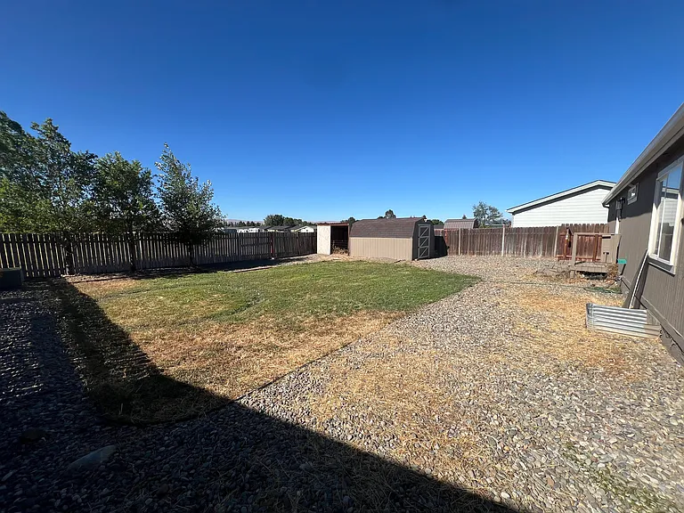 408 Alpine Dr — Photo 13