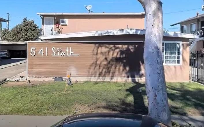 2nd image of 541 S 6th St APT 2