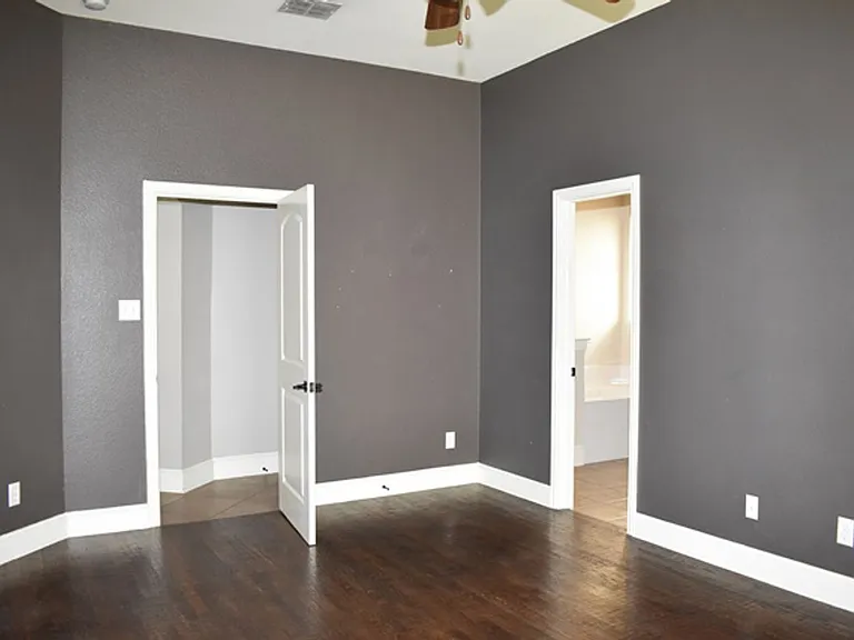 10312 Colfax Dr — Photo 11