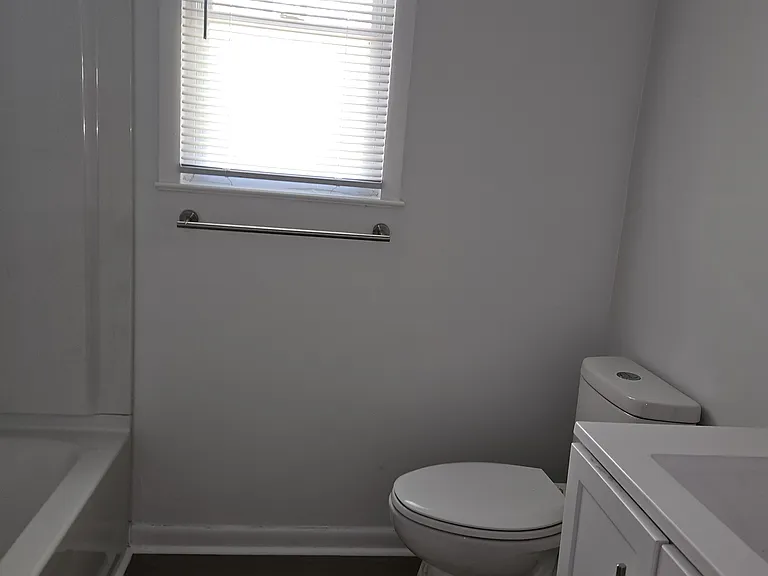 904 Rudee Ave — Photo 8