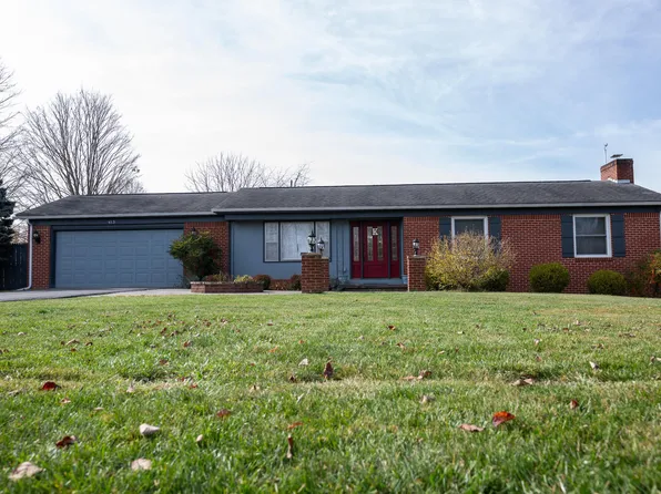 157 Wake Robin Trl, Lewisburg, WV 24901