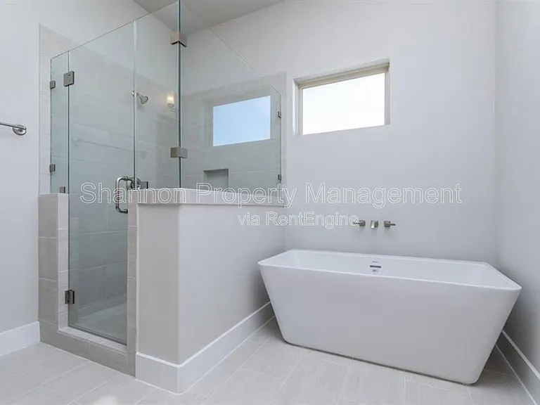 10915 Brookeshire Chase Ln — Photo 18