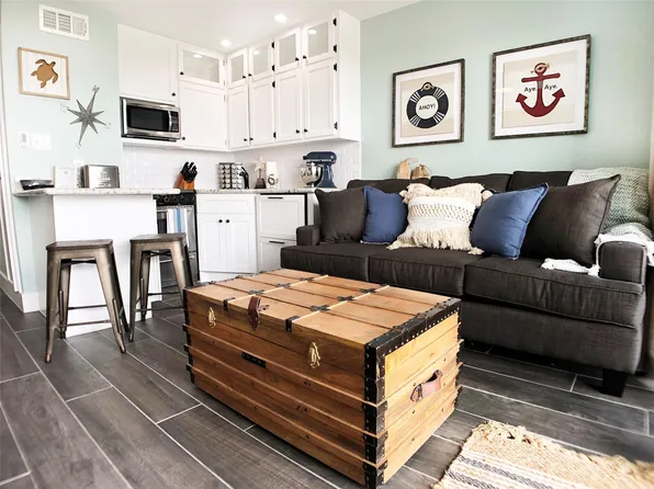 6102 Seawall Blvd #150, Galveston, TX 77551