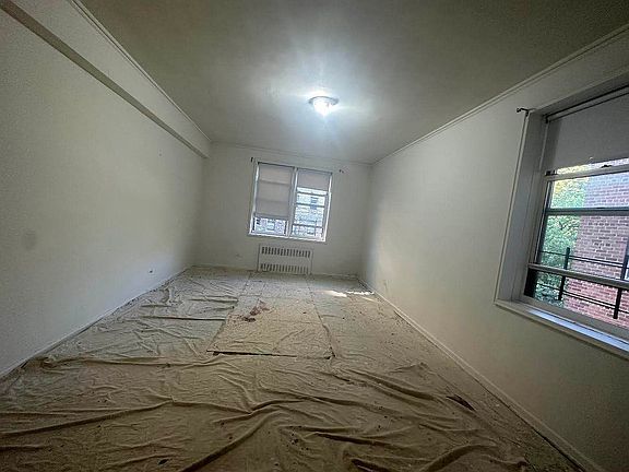 4th image of 2728 Henry Hudson Pkwy #B45