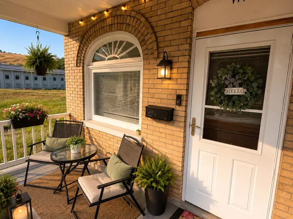 1111 Centre St, Easton, PA 18042