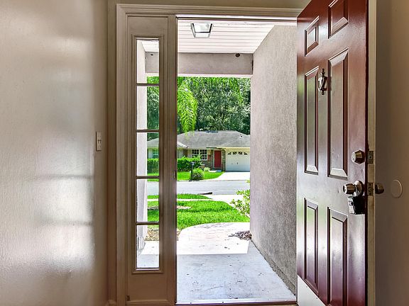 4th image of 9019 Derrickson Dr