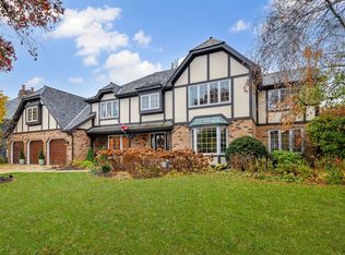 798 Torrington Dr, Naperville, IL