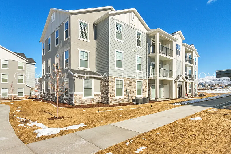 Building Photo - 1128 S 820 E #1202