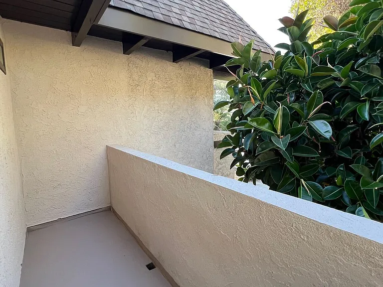 223 Ellwood Beach Dr #16 — Photo 6