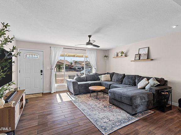 4th image of 8302 E HOLLY Street